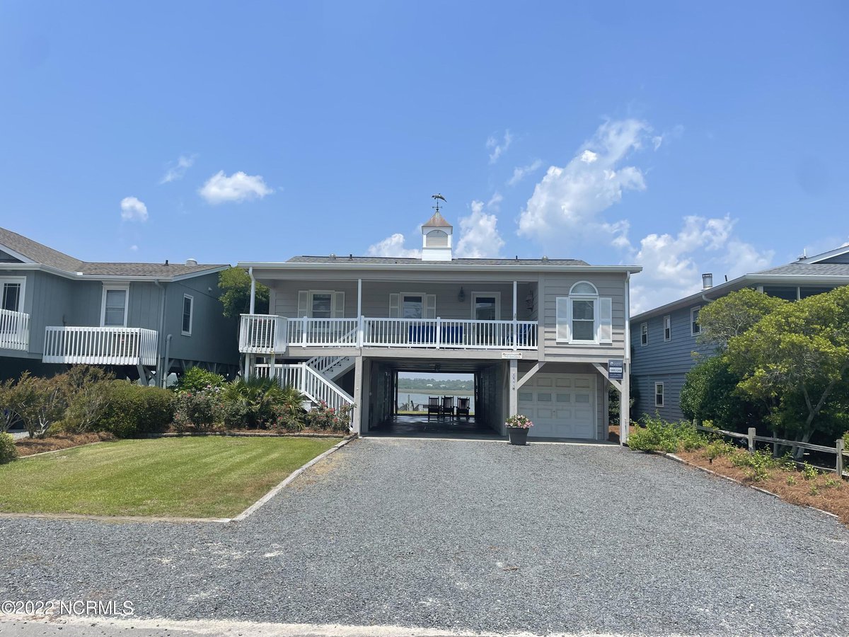 LauraHewett's tweet photo. New Listing! $1,485,000.00, 4BR, 4BA, 1805 Canal Drive, SUNSET BEACH, NC 28468, Full Details https://t.co/e8N4F5eu0U https://t.co/IXLS1AxxOl