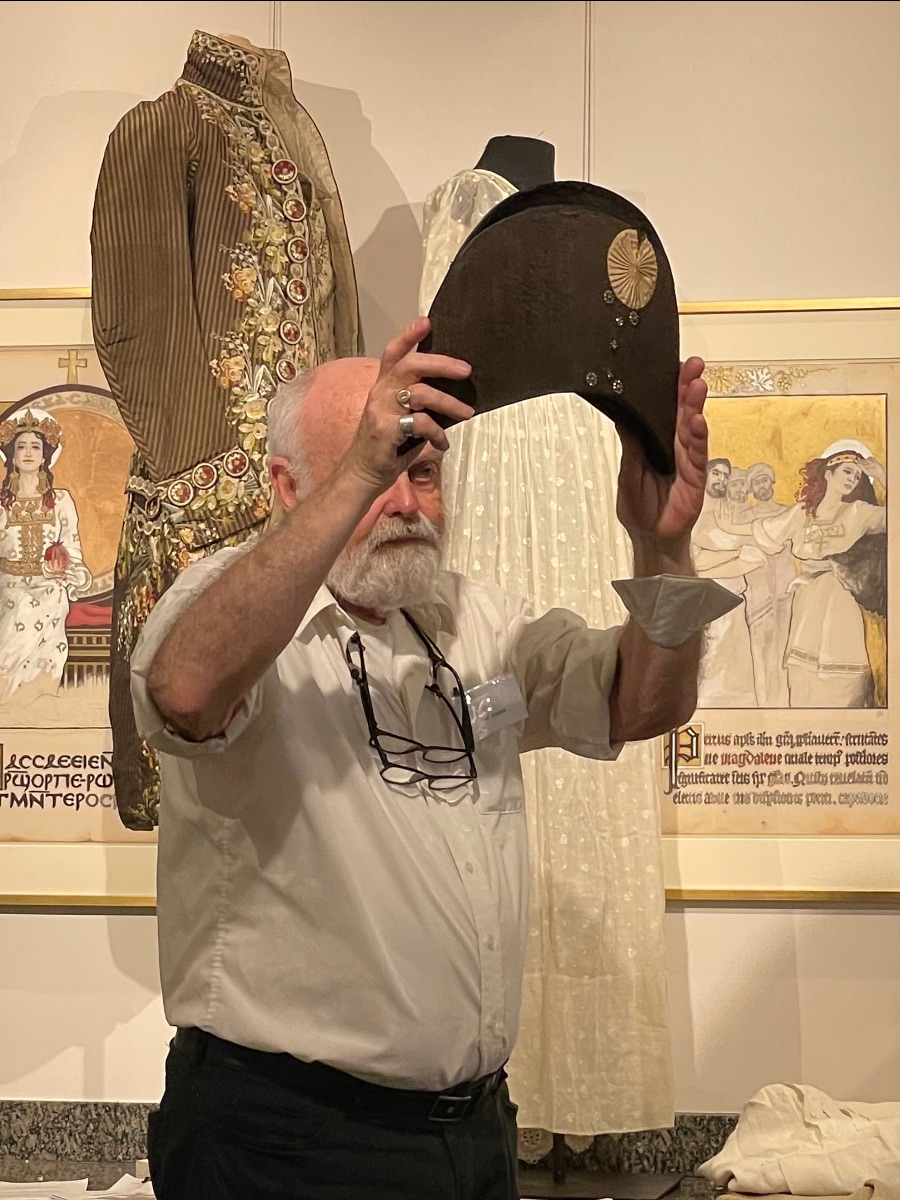smocostume's tweet photo. Find out what you missed from our recent AGM and Regency lecture, as well as other fashion stories in our May 2022 Newsletter! https://t.co/cCUwDfK1aR https://t.co/LeQzyuusN9
