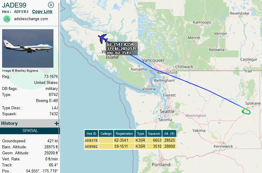 SirListenalot's tweet photo. #KC135's #AE0502 and #AE0378 as #DEED11-12 on a round trip out of Fairchild looking for a rendezvous with #E4 #ADFEB3 as #JADE99 from Kadena to Wright Patterson https://t.co/2XjWIwM8XN
