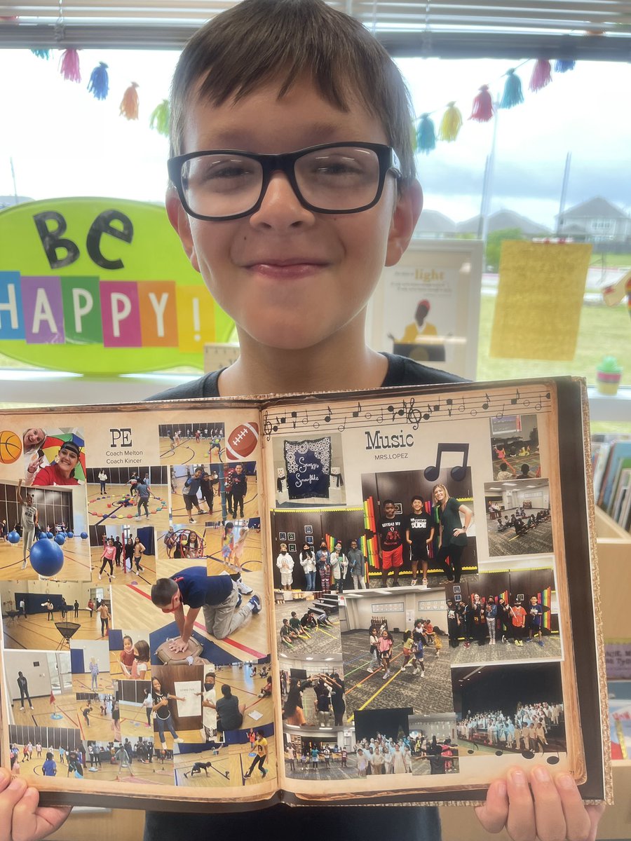 EricaMBarrera's tweet photo. Proudly displaying the pages they designed in the yearbook. We still have 24 copies available for purchase. Order yours at: https://t.co/R5ecXXEovJ
🚂💨💨 @HumbleISD_CE @HumbleISD_ADV @BalfourYB https://t.co/zchmtBRCD0