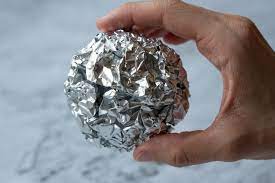 boriserlikh's tweet photo. A reported 20 million @Hersheys Kisses are produced each day, and the aluminum foil they are wrapped in is recyclable!

In the current market, while everyone is fighting for survival, we are still fighting for our planet!  Come fight with us 😀😀😀

#Eshib #EuroShibaInu https://t.co/XgZUGHWKjF