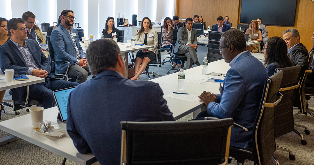 DLA_Piper's tweet photo. . @HNBANewYork's #PODER25 program was filled with insightful discussions, relationship building and leadership development. We are thrilled to support PODER25 and look forward to its virtual program in June. #DiversityandInclusion #generalcounsel @HNBANews https://t.co/QtTiP1rTvp