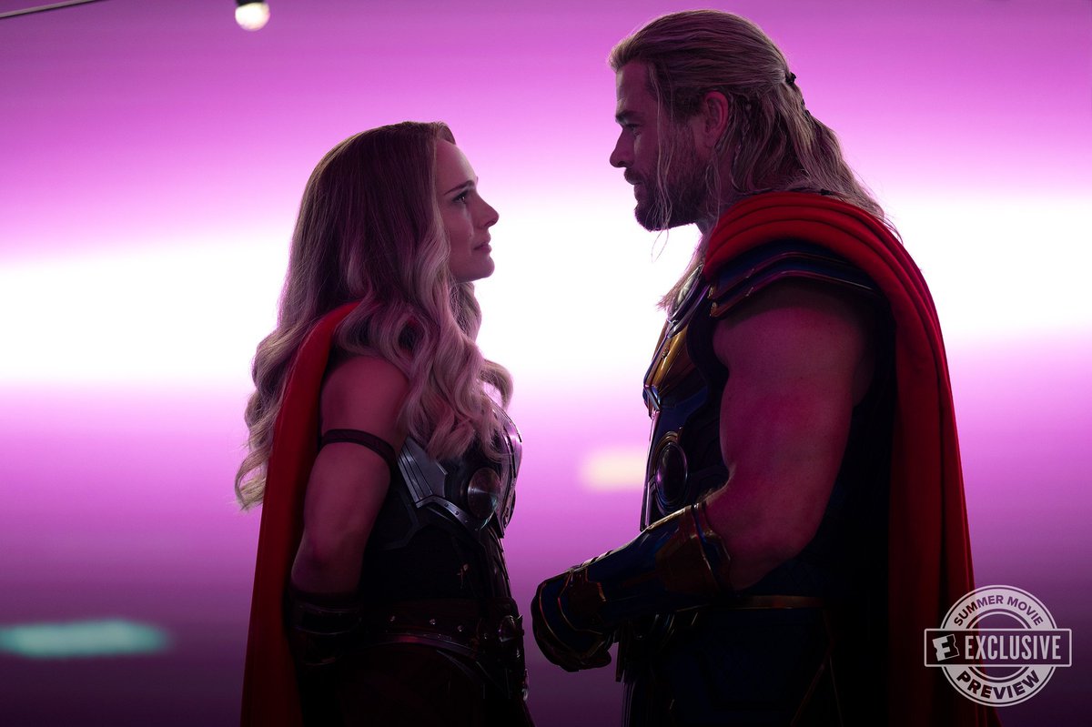 RT @MCU_Direct: Thor & Jane stare at each other in this official new #ThorLoveAndThunder still! https://t.co/aiigA3PCzY