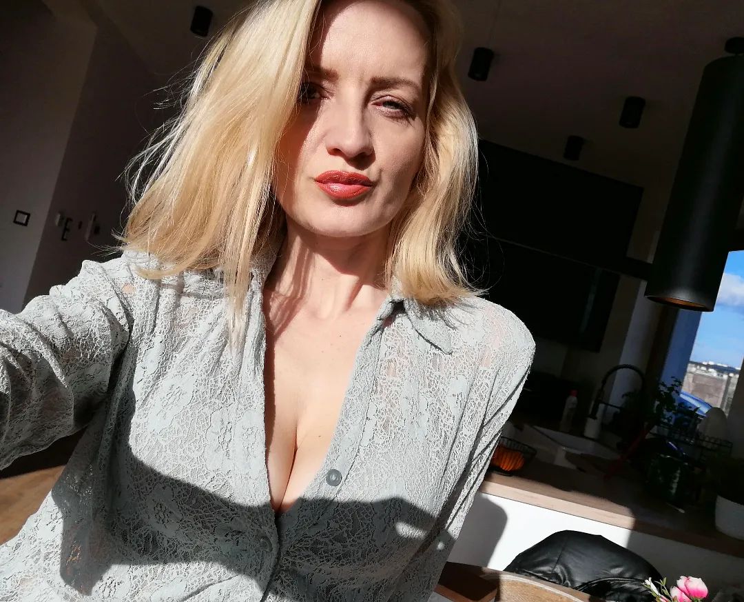 Kalkık varsa yardımcı olayım