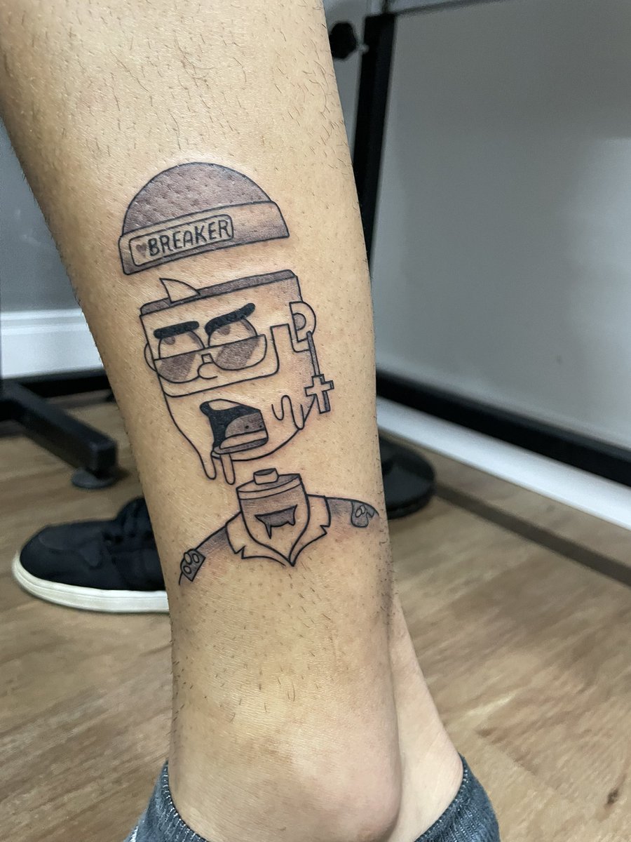 igorhenriqueeth's tweet photo. this is really crazy, my first tattoo, totally for the project, this art will always be the best @ThePossessedNFT 
@luuminize, @tmw_buidls, @whatthefurr, @chrisvxd, @ggDaydreams 
LETS FUCKING GO
throughout the day I post more photos or video of her, I'm very happy with the result https://t.co/soKq8Mj0or