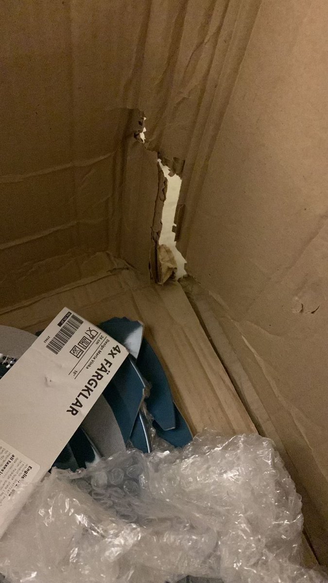 Zed0609's tweet photo. @IKEAIndia I made a purchase at ikea hyderabad last week and shipped my products home through XPEED LOGISTICS. The products arrived in torn boxes. ALL OF THE CERAMIC ITEMS WERE BROKEN. 1/a https://t.co/i2BIhvUeYH