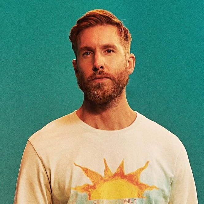 musicnewsfactpl's tweet photo. Calvin Harris i Vick Hope zaręczyli się 💍 https://t.co/IsuVMSpGXn