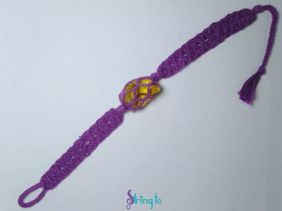 Stringito's tweet photo. Macrame bracelets beaded with stones 🙌🏻💜💙💚💛🧡❤️✨

Hurry up it's limited! 💃🕺

#macrame #macramê #macramelovers #macramé  #beadsegypt #braceletsegypt #handmadeegypt #knottedbracelets #friendshipbracelets #strings #stringito #art 

https://t.co/CauErAfoo4 https://t.co/59hYhICcYP