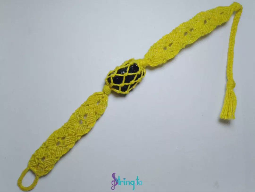Stringito's tweet photo. Macrame bracelets beaded with stones 🙌🏻💜💙💚💛🧡❤️✨

Hurry up it's limited! 💃🕺

#macrame #macramê #macramelovers #macramé  #beadsegypt #braceletsegypt #handmadeegypt #knottedbracelets #friendshipbracelets #strings #stringito #art 

https://t.co/CauErAfoo4 https://t.co/59hYhICcYP