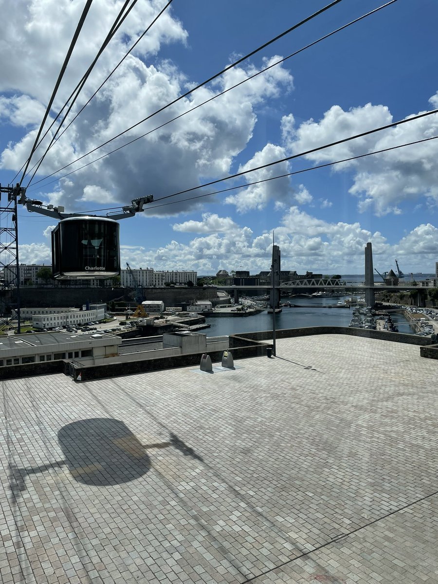 Antoine Goret ☂️ tweet media