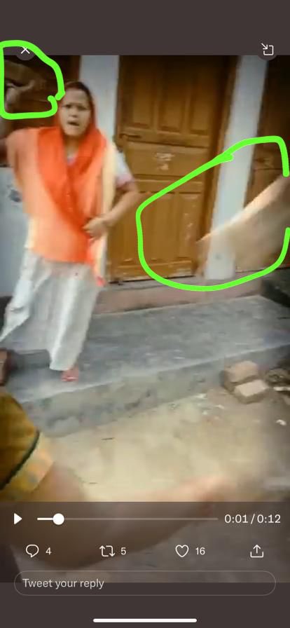 fyadaapz's tweet photo. @SANJAYK42237793 @digazamgarh Muje dukhat sabdo me kehna pad raha hai ki kuch media karmiyo ki vajah se puri media badnam hoti hai sanjay ji jaise log jinko ensan k jaan se badh k unko khud ki parivarik rangish ko anjam dete hai https://t.co/rjK2GoisTa