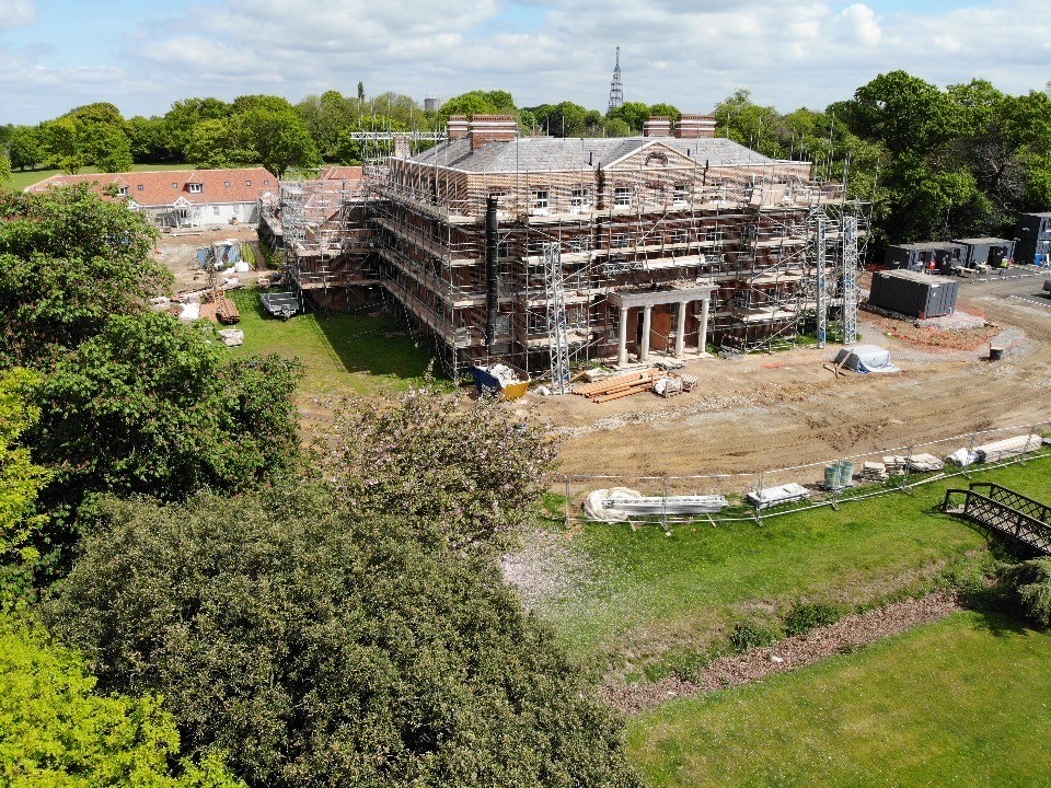 PCapitalPLC's tweet photo. Our Brizes Park site is making great progress 🏘️ The interior of the homes is now being worked on and scaffolding is due to come down soon! #comingsoon #propiteer #brizespark #essex https://t.co/yv9ewzo7hg