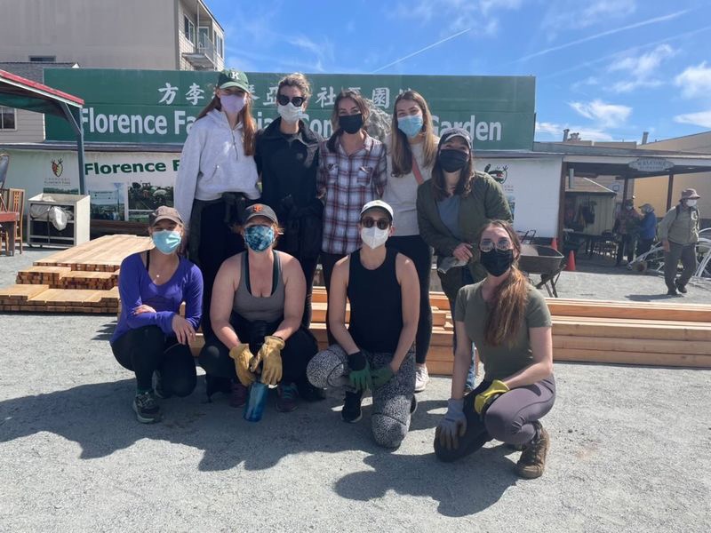JuniorLeagueSF's tweet photo. The Florence Fang Community Gardens is one of JLSF community partner which originally served Asian immigrants and shared Asian gardening culture. Today, they focus on the wider intergenerational and ethnic diversity that defines our local community and serve 100+ families.  
. https://t.co/7EtfzOjqqy