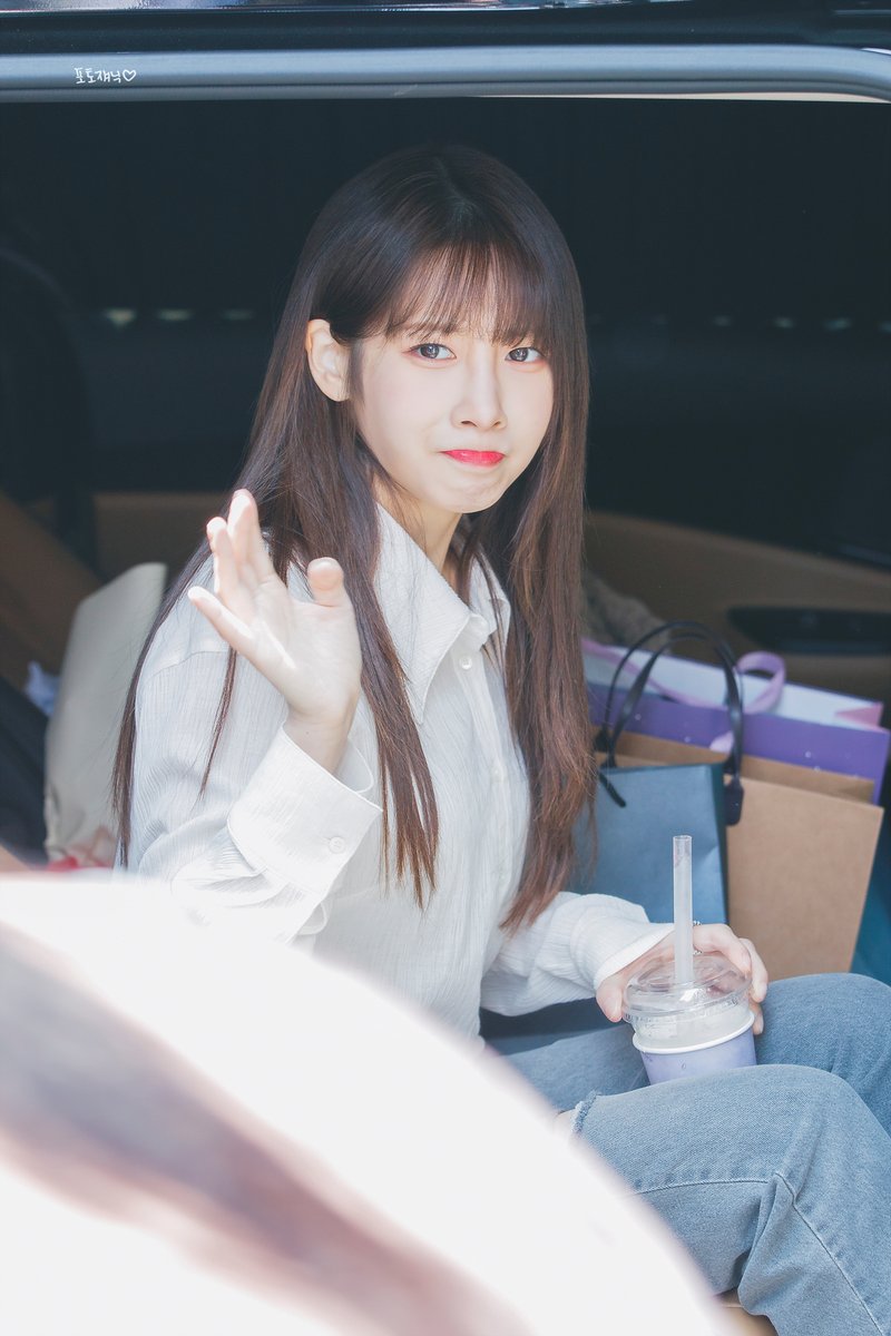 photojiaenic's tweet photo. 220521 #러블리즈 #유지애 #Jiae #ジエ https://t.co/dNTZjaKIwm