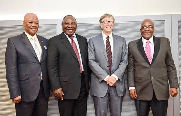 SihleMahamba tweet picture
