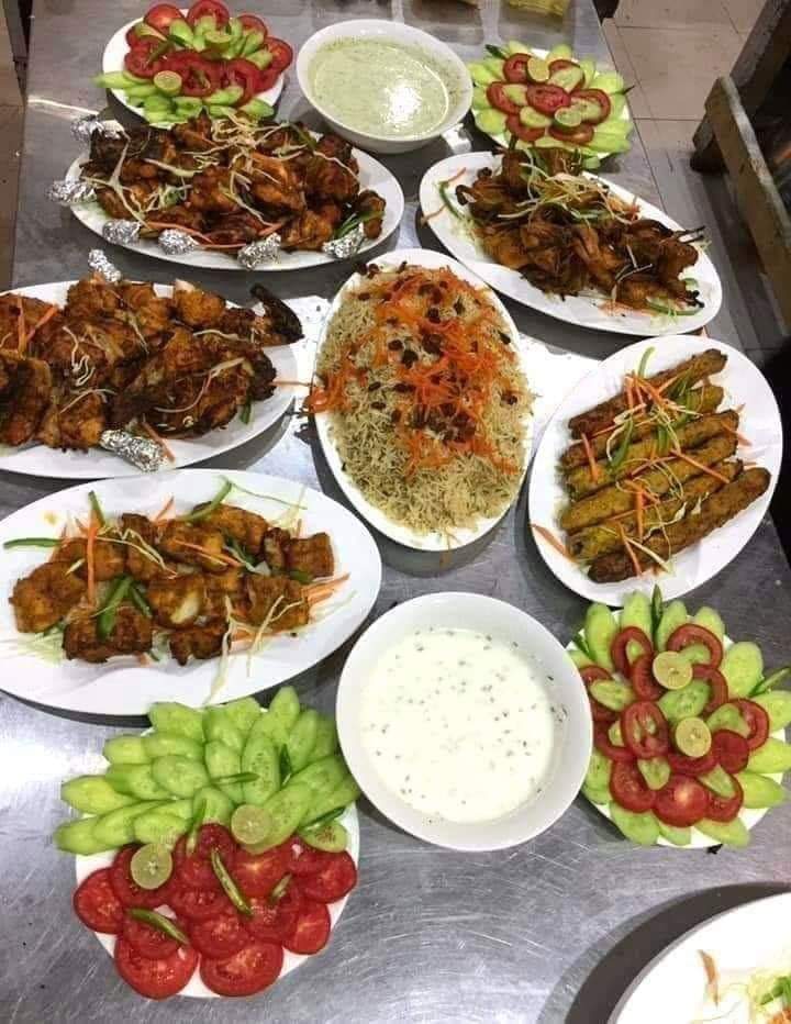 Muhamma02688443's tweet photo. وہ لڑکی سامنے آے جو ایسے لوازمات تیار کرسگتی ھو🥀❤️😍 😋 https://t.co/FsnA5CP6CW