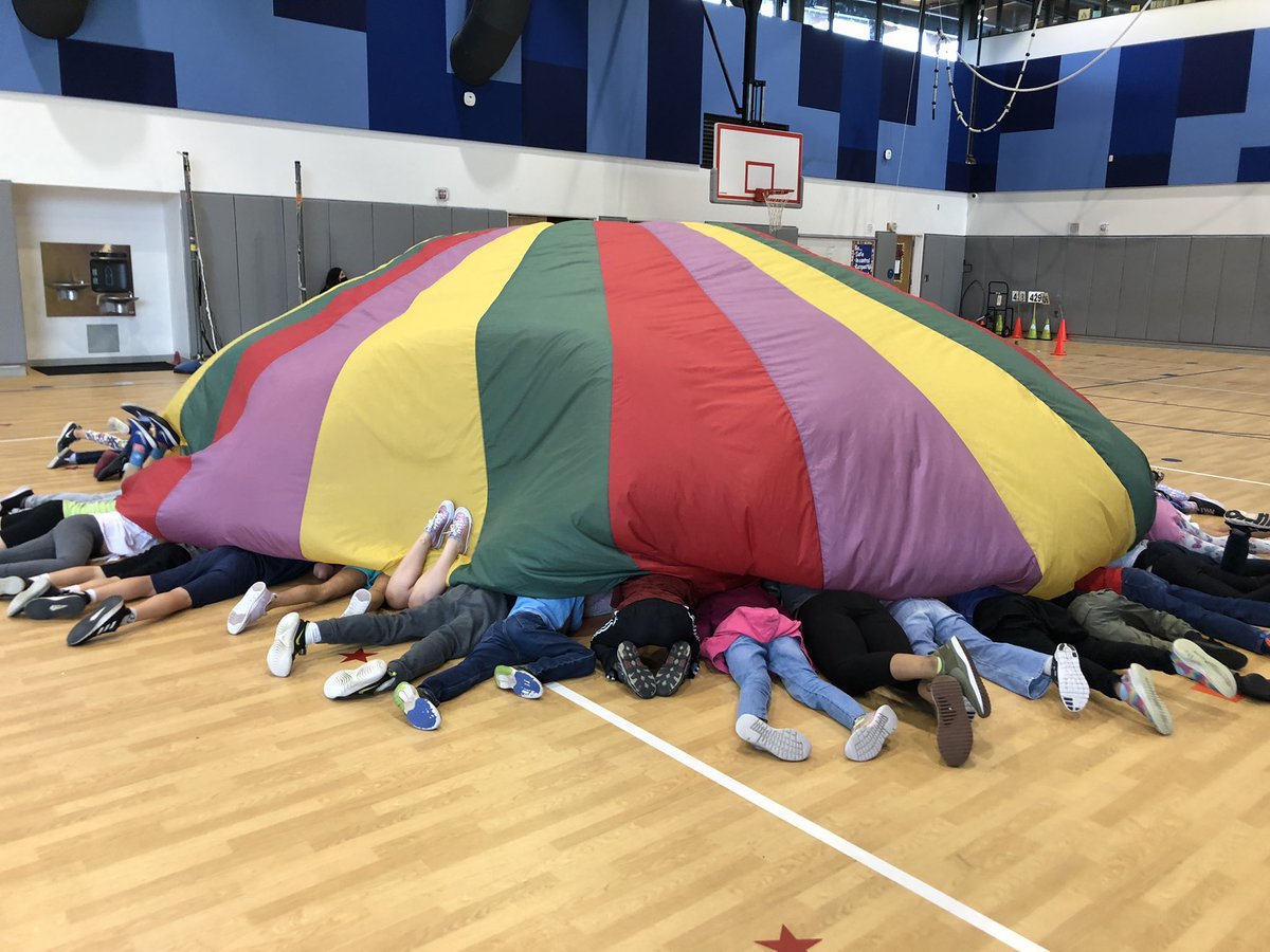 Second graders had so much fun in PE today! Thanks Ms Hamilton and Mr Hernandez! @APS_FleetES, @Gildea_Jenn, @APSFleetPE