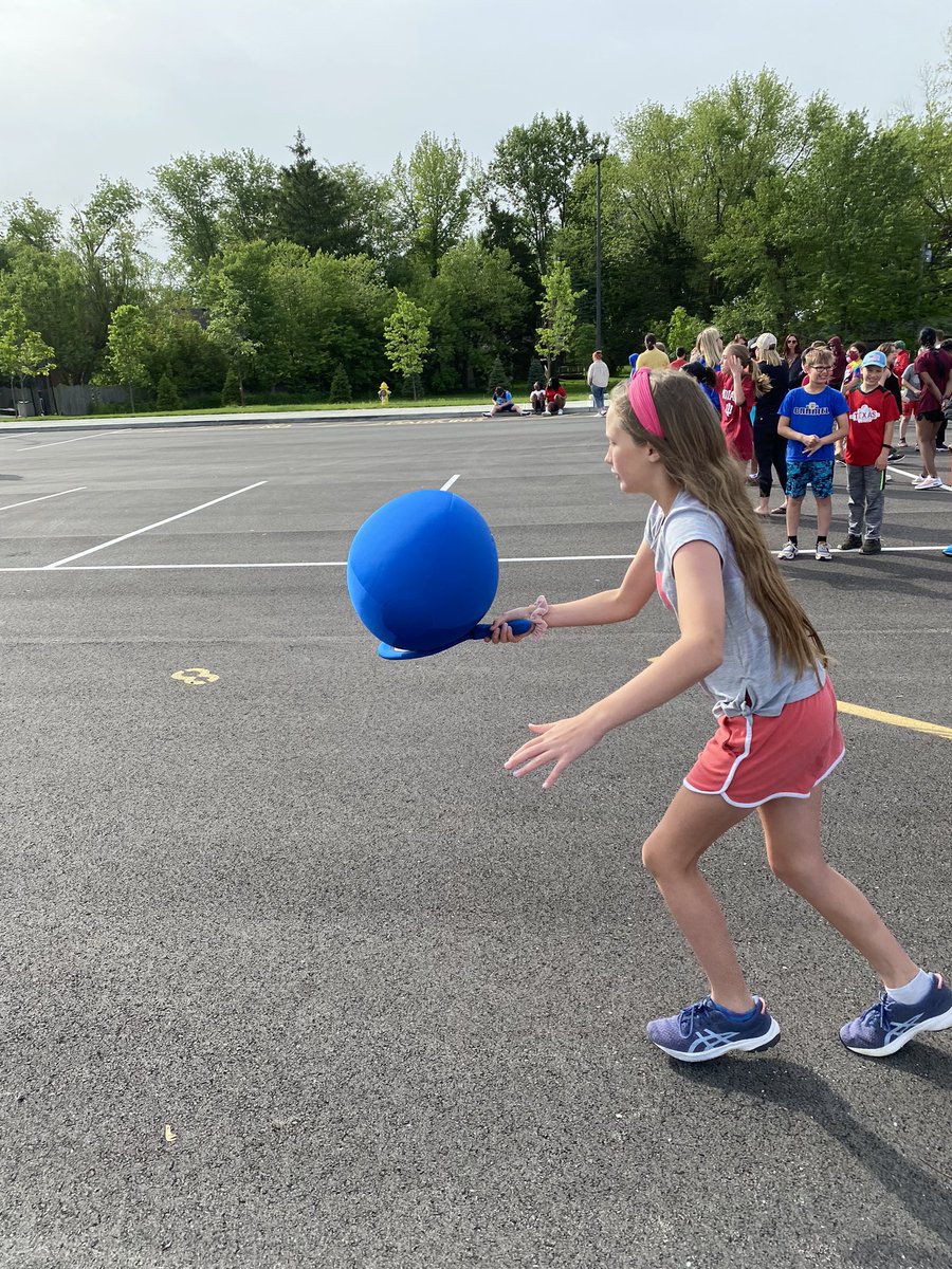 LeffersCES's tweet photo. Field Day Fun!! https://t.co/QlarKUeq6A