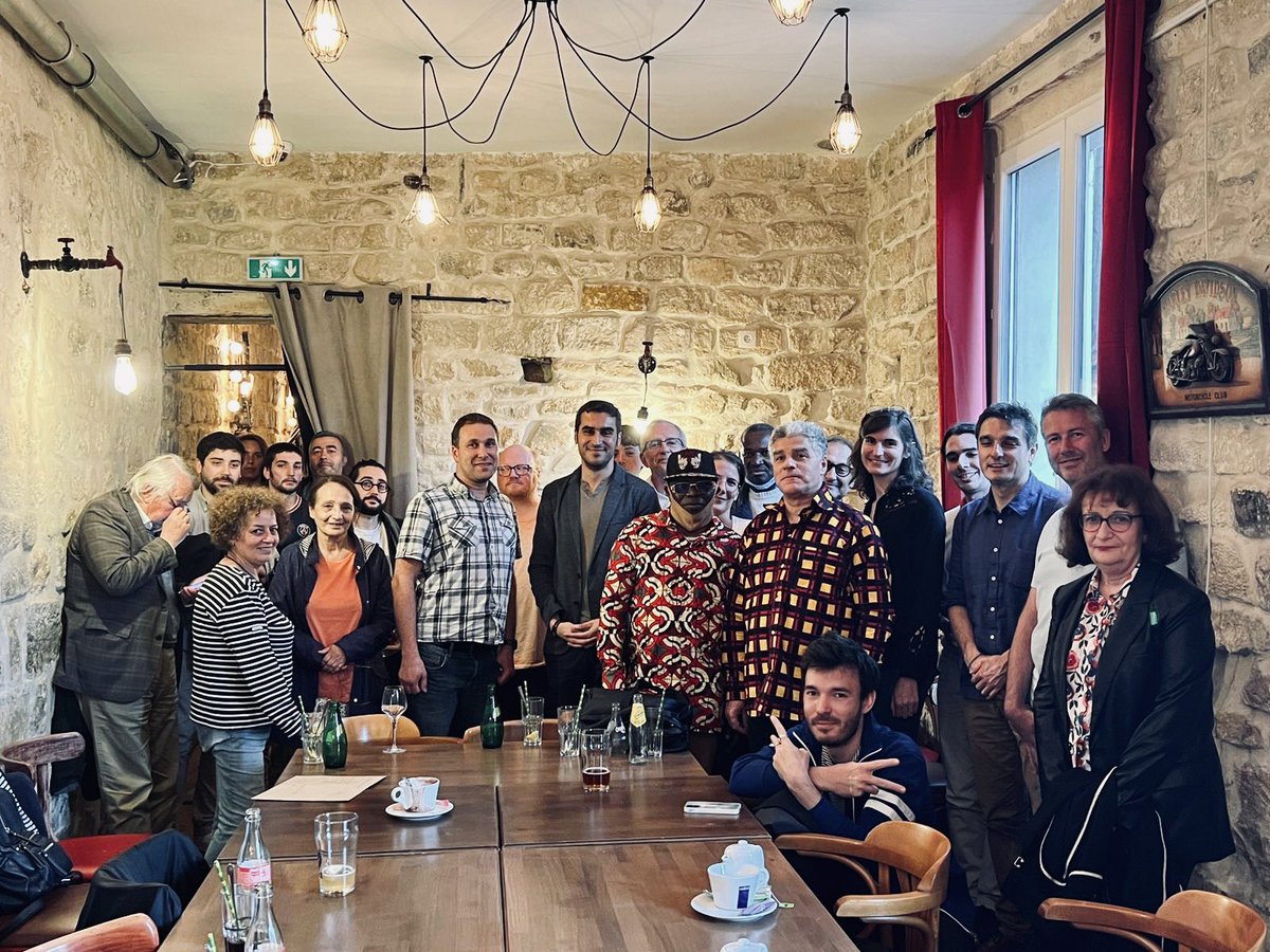 🙏🏻Hier c’était la soirée de remerciements pour cette formidable campagne législative, avec les militant.e.s de #Montreuil et de #Bagnolet !

❤️J’ai été fier de porter vos aspirations et vos attentes, nous continuerons le combat pour nos idées très vite. À bientôt ! 😉

Et merci !