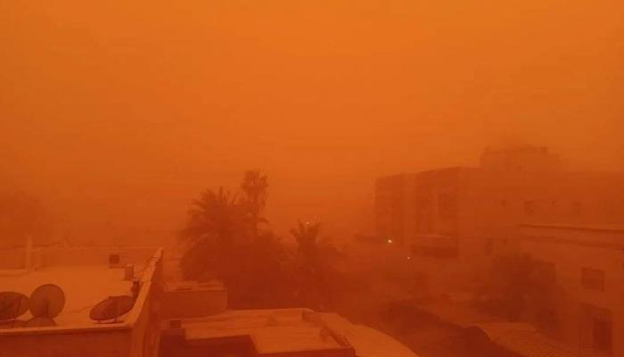#غبار_يقتحم_الكويت 
اللهم الطف بهم فإنهم عبادك الصالحون