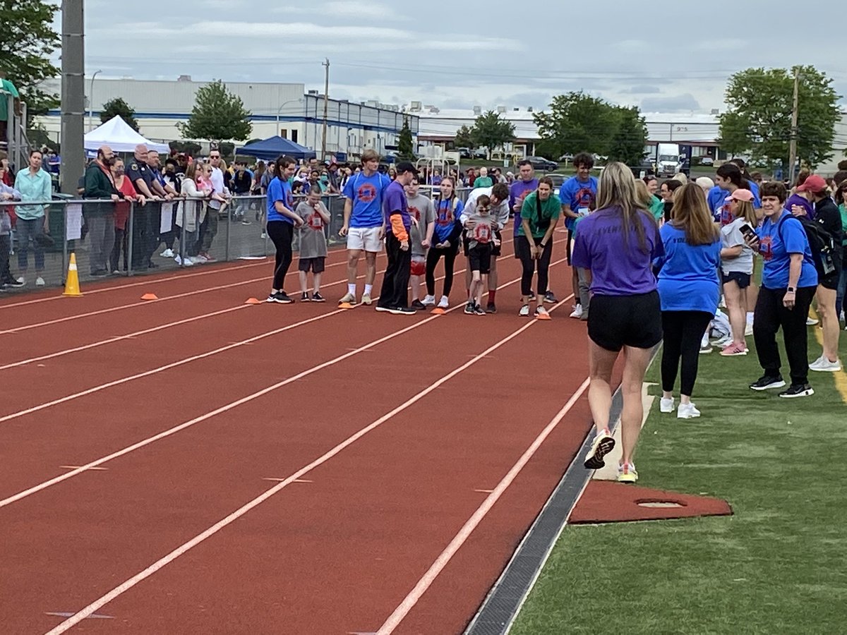 Miss Conlan tweet media