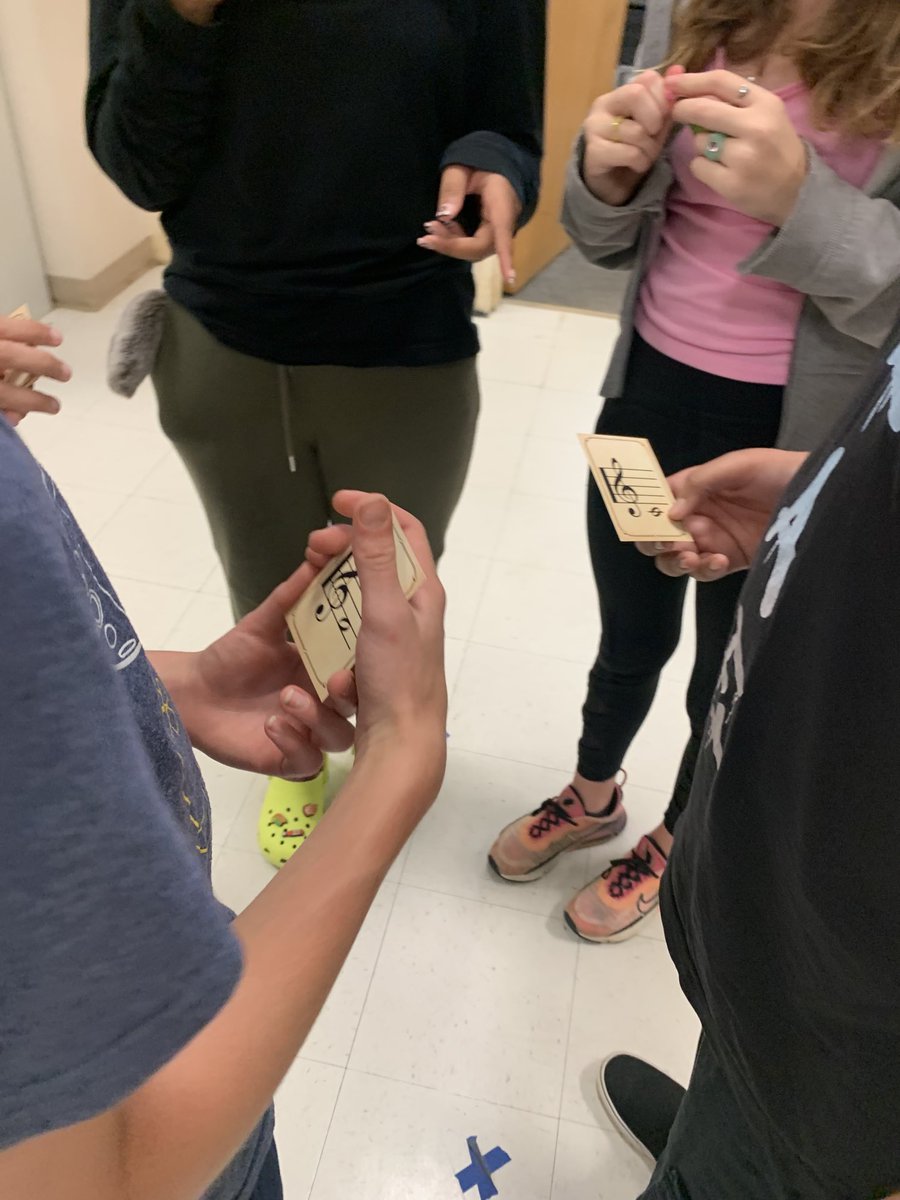 ToiyaWill's tweet photo. First day of solfege olympics 🏅Escape Room!!!! Solve the musical puzzles to escape. What do these notes mean? What’s the pattern? What’s the next clue? #ligonchoirs #apprenticechoir ⁦@ligonmiddle⁩ #whowillescape #stopcollaborateandlisten https://t.co/08CcHhH09B
