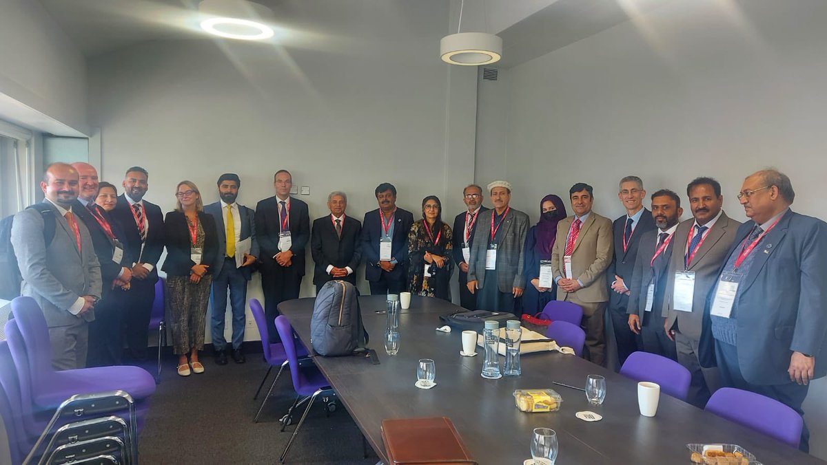 We met the the Pakistan Federal Minister of Education, State Ministers and Education Secretaries  to discuss how the <a href="/BritishCouncil/">British Council</a> can collaborate with Pakistan on education challenges. Thank you Pakistan for your trust. #pakistan #EWF2022 #britishcouncil