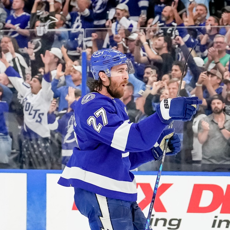 TBLightning's tweet photo. 🧹🧹🧹