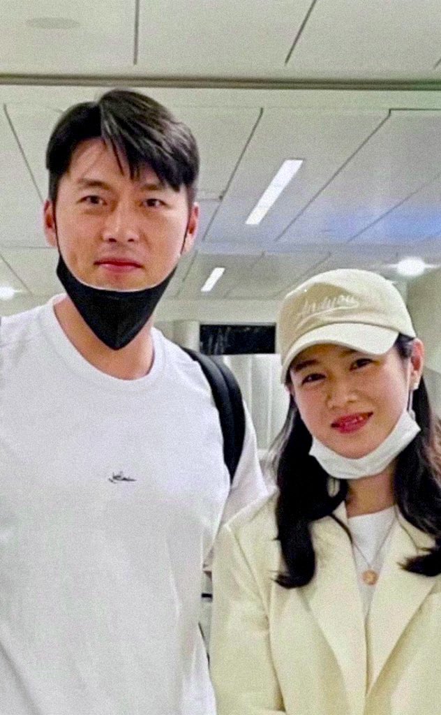 taepyeonjin's tweet photo. its so refreshing to finally see a not zoomed in 144p quality, not back view, and a mask down pic of binjin during this honeymoon trip !!!!! they look so good i love them so much🥹🤍🥹🤍🥹 https://t.co/xn54IdP678
