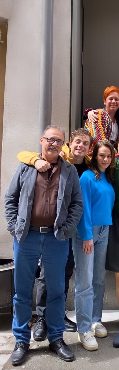 limonlukavunn's tweet image. Özdemirler👨‍👧‍👦

#MasumlarApartmanı #egner