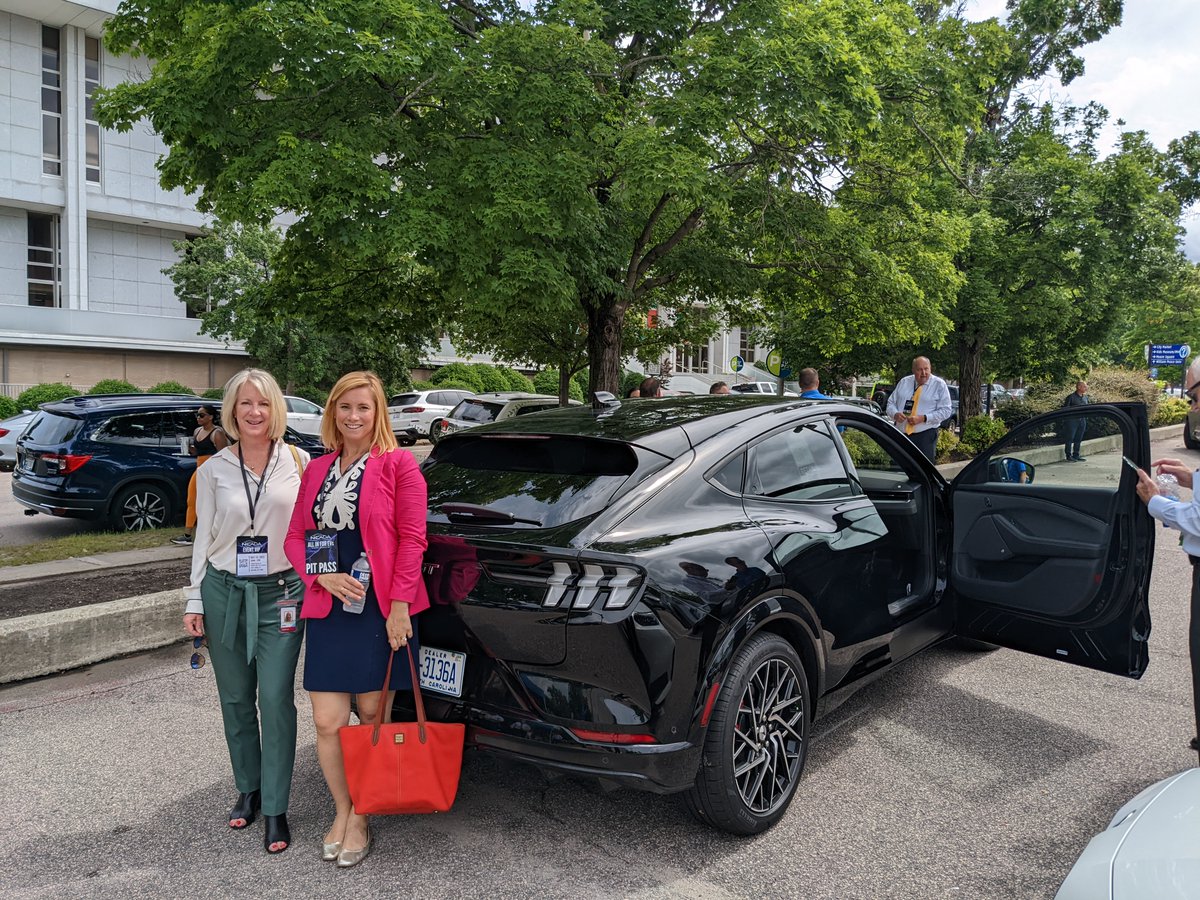 NCDOT's tweet photo. Sec. @Jeric_boyette participated in #EV Day at the General Assembly Tuesday put on by @NCADA as more than a dozen 2022 models were on display. 

To date, +18,000 electric vehicles have been sold in #NC. https://t.co/k40pmv5yU9