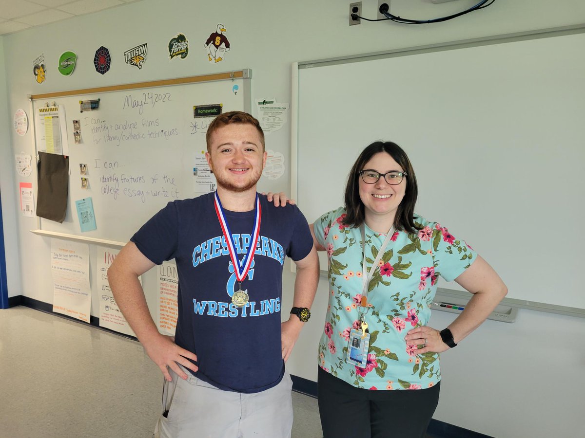 Congrats to the English Department 2022 Award winner, Chris Schneider (shown with his teacher, Mrs. Dame). Chris was recognized by the department for his excellent work in Honors English 12 and Yearbook.