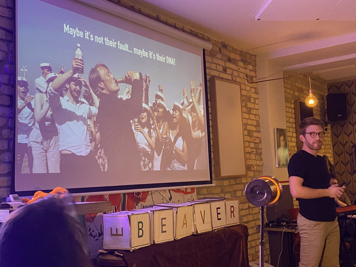 Thanks, <a href="/Leonardo_Cob/">Leonardo Cobuccio</a>, 👏 for a great talk about mutations and how they affect how people process alcohol! 

What a great start 🤩...