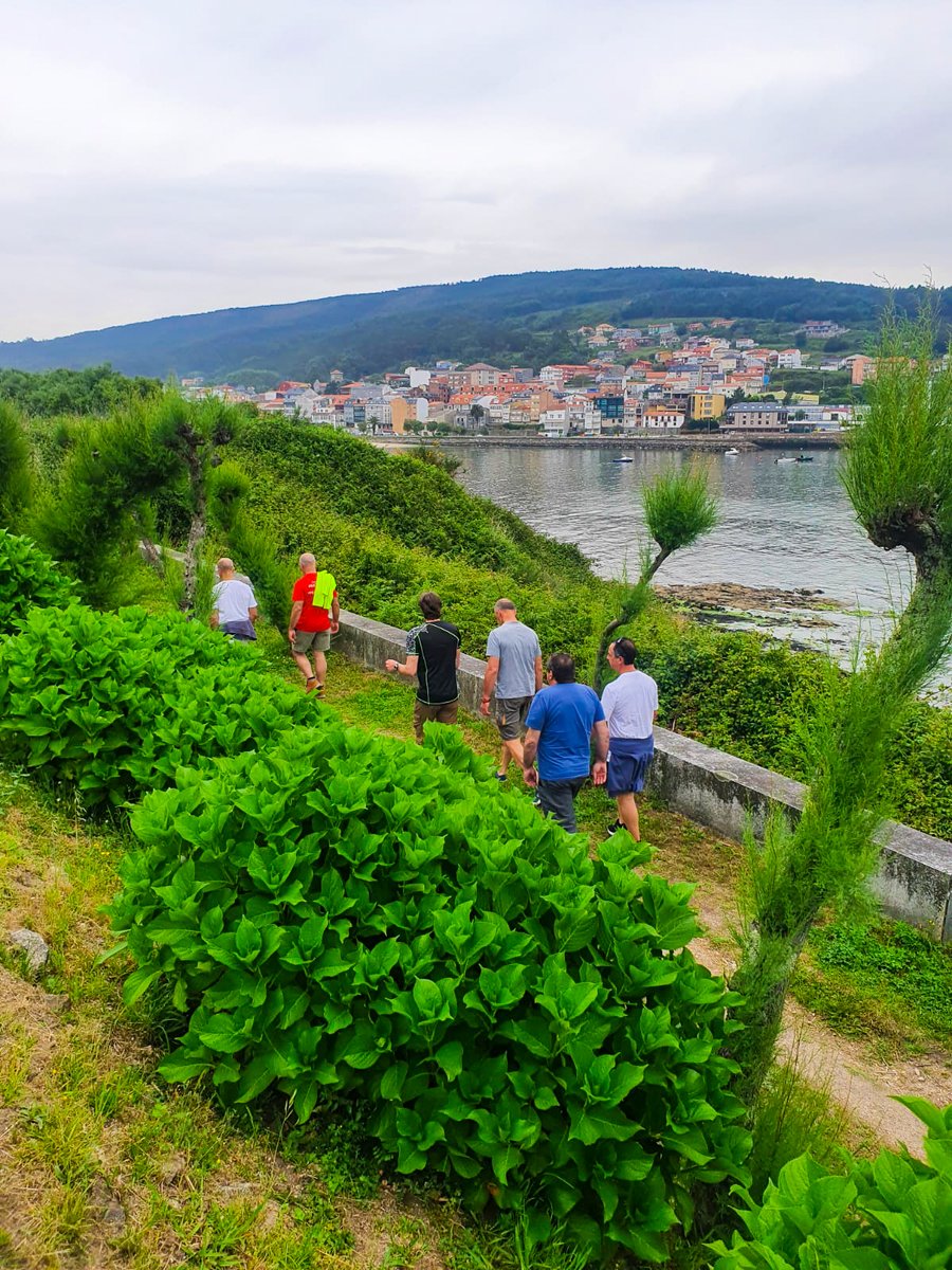 ConcellodeAres's tweet photo. ℹ️ Quinta ruta do #SendAres completada!
👉 Así, con todas as prazas cubertas, os inscritos na actividade fixeron un percorrido en dúas etapas #Cee #Finisterra
#ConcellodeAres #ConcellariaDeportesAres #SendAres2022 #CamiñodeSantiago
+info: 👇
https://t.co/ZsJU24Lntz https://t.co/qWqcKJGGcM
