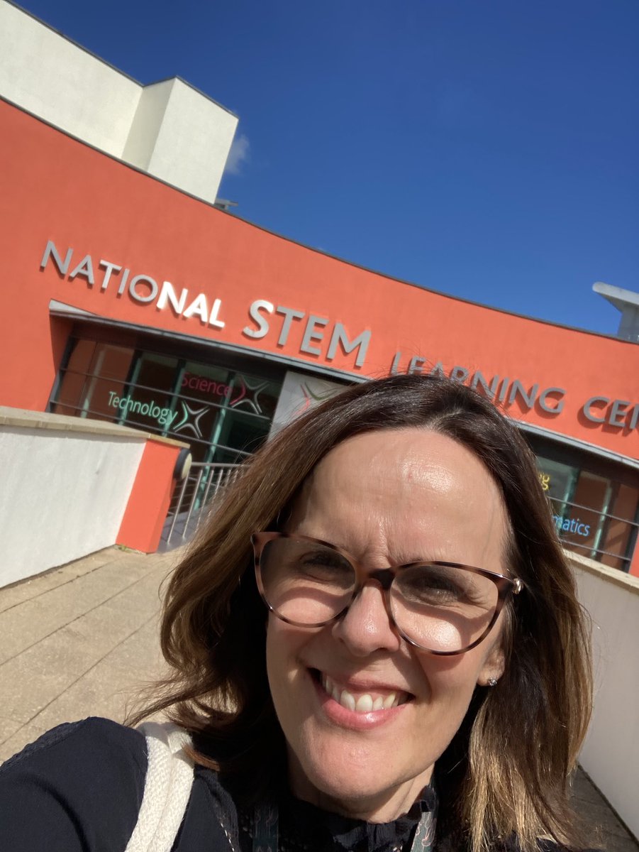 katesutton70's tweet photo. Great to be @STEMLearningUK today to share Careers knowledge and links @Farmer_Tom_UK @sw_farmer @ciecyork @CompleteCareer @ExplorifySchool @GreatSciShare @STEMAmbassadors @UoMSEERIH @SkypeScientist @PrimaryFutures #vetsforpets #bestbubbles #UVinvestigation https://t.co/QBEOwVx6Ur