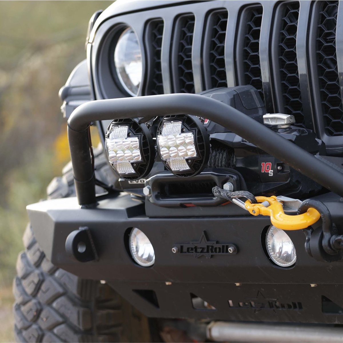 NachoExperience's tweet photo. If you want more out of your lights, you got it!  The Combo White mixes the perfect combination of light options all built in a single light allowing you to switch between light that you need where you need it. https://t.co/pz6bX0sBtr