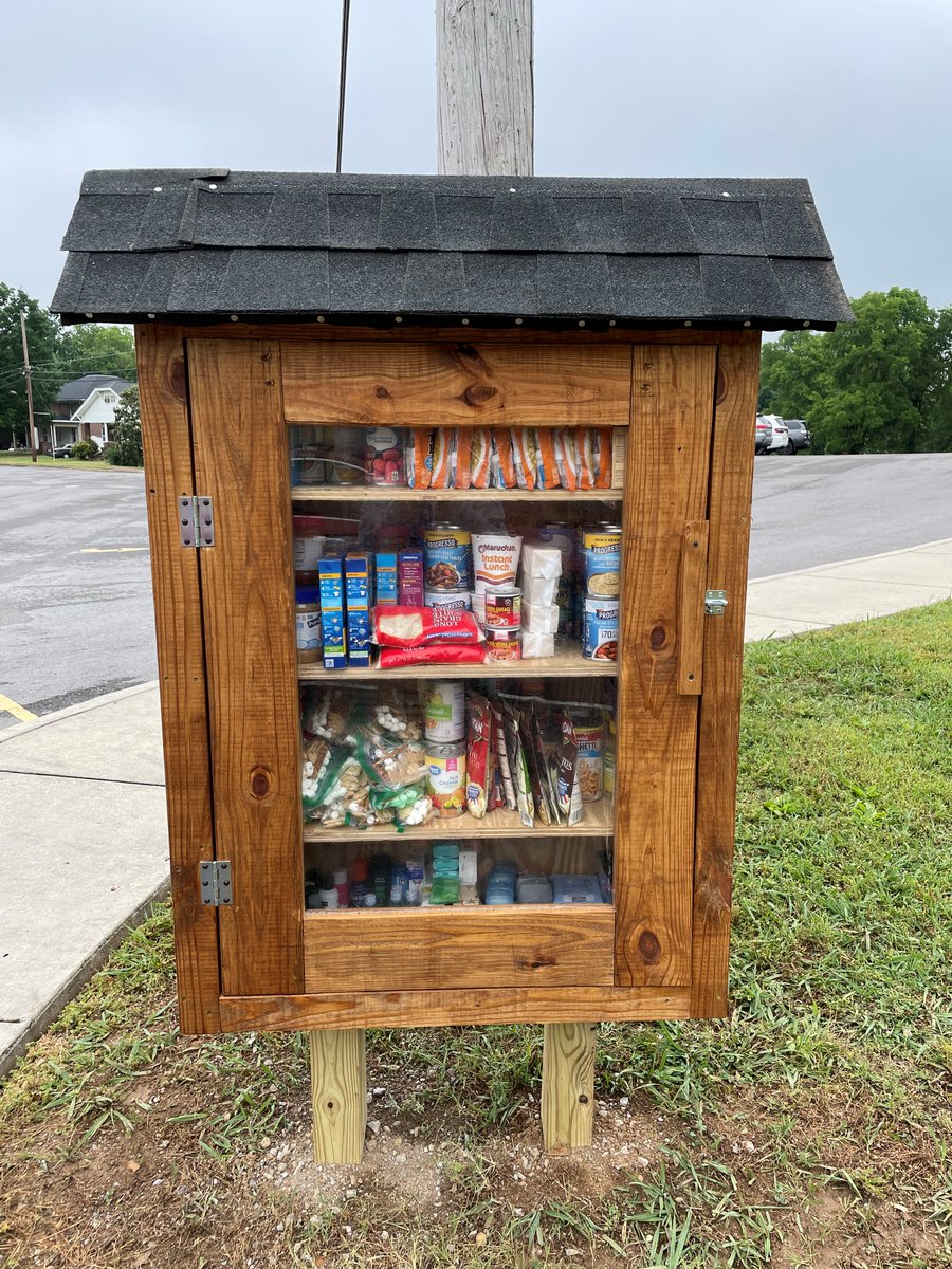 BedCoSchools's tweet photo. The #BlessingBox at #EastSideElementarySchool is stocked & ready to go! For more information, please visit The Blessing Boxes of Bedford County. #Grateful #CommunityInvolvement #BedfordCountySchools https://t.co/3FaGkkGamD