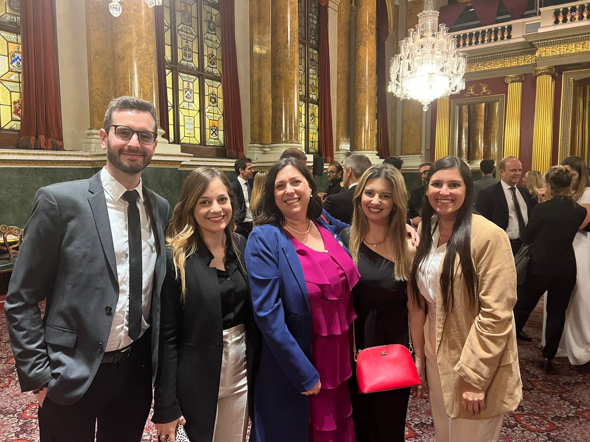 AndreBabic's tweet photo. A special thanks to the Ambassador of Uruguay to the UK, @CesarE_RZ and Minister Counsellor, @LescaSilvana, for making us part of this great event and to @CheveningFCDO, @UKinUruguay and @ANIIuy for making all of this possible, definitely an experience that I will always cherish https://t.co/FUEfNo3UBp