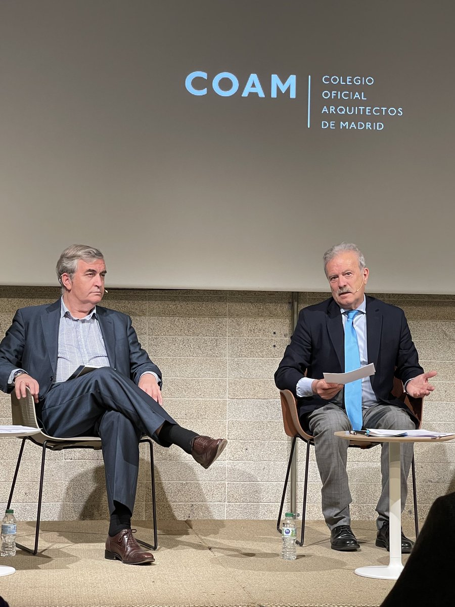 aespinosach's tweet photo. Nos presentamos para dar continuidad a una buena gestión. #COAM #EleccionesCOAM2022 #Arquitectura #TodosCOAM #nuevoCOAM #arquitecto #architecture #madrid #arquitectosmadrid https://t.co/NNaJaXEuTl