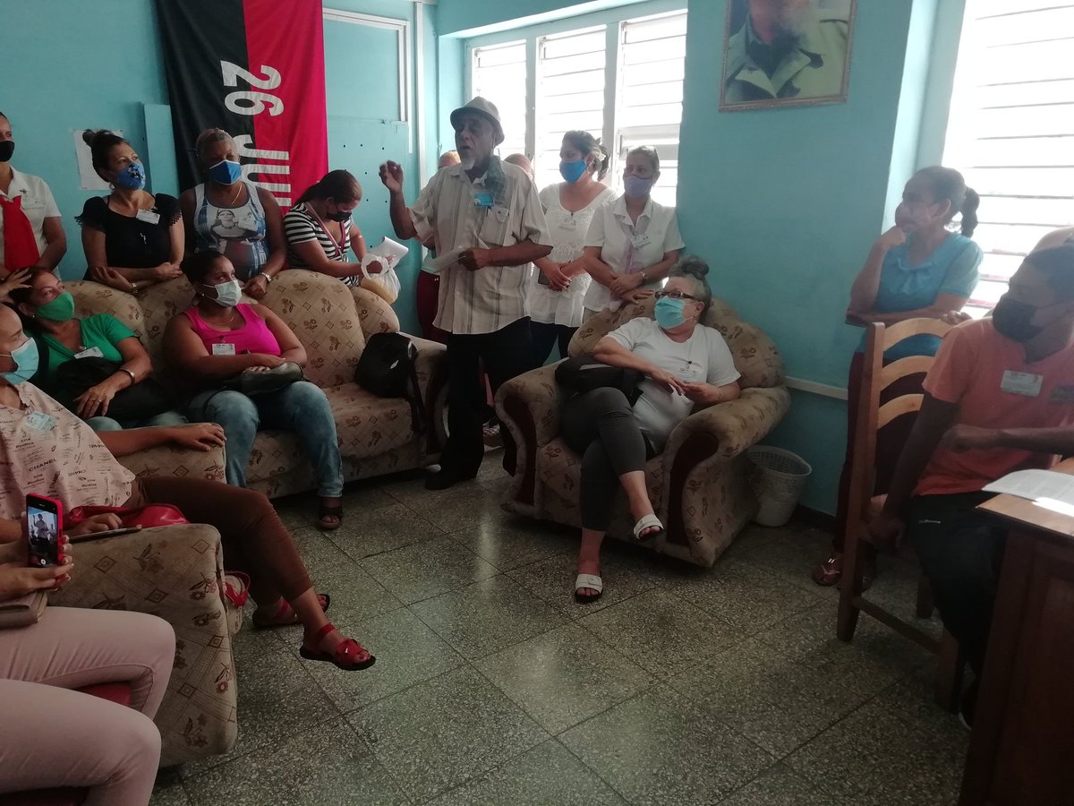 La Dirección general y adjunta realizaron matutino especial en conmemoración a la fecha,  agradeciendo además a todos los trabajadores que formaron parte de nuestra empresa, jubilados, fundadores y otros que físicamente ya no están, a todos ellos Felicidades!!! <a href="/lara_coba/">Dennys Lara Coba</a>