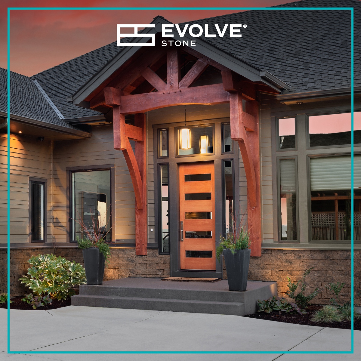 With an easy installation process and a product as beautiful as Evolve Stone, you can add a unique touch to your home, just like this entryway. Get yours today: bit.ly/37srg6z #EvolveStone #Entryway #StoneVeneer

Style: National True
Color: Kodiak Mine
