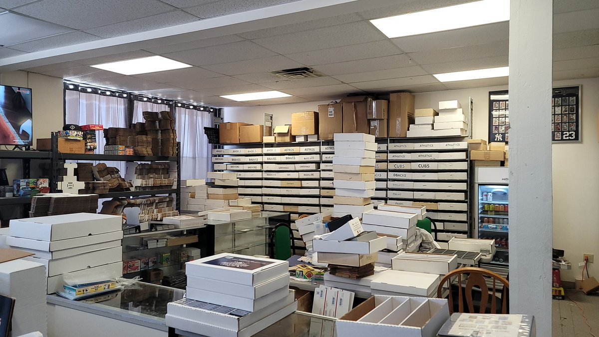 CasebustersS's tweet photo. @FrankP2311 @collectorsloan @MintHeadquarter @PSAcard @CardLadder @GoldinCo @collectors Here https://t.co/XcjvOXjaWM