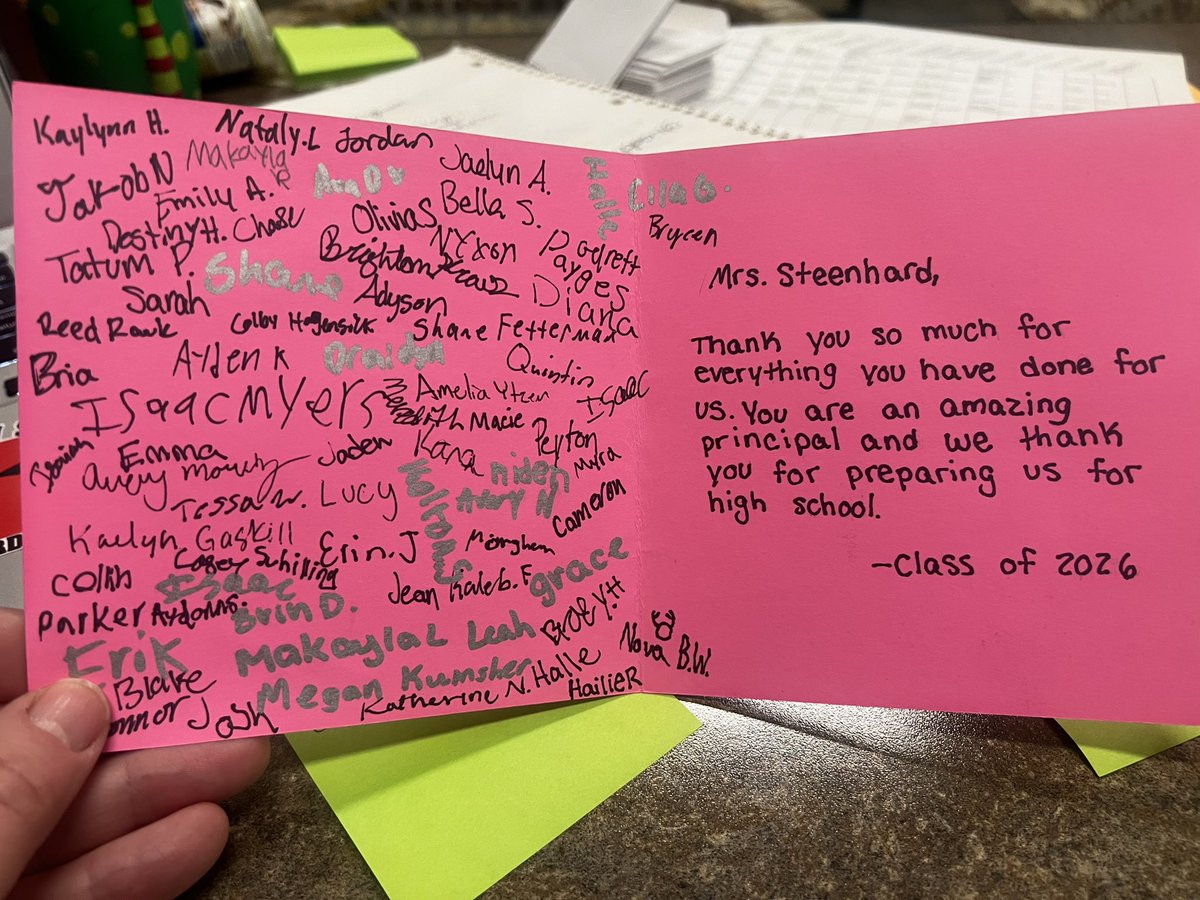 GHVMSPrincipal's tweet photo. Principal Love β€οΈπ€π₯° #GoodBye8thGraders #GoodLuck #IWillMissYouKnuckleheads https://t.co/zcKlHvSfVV