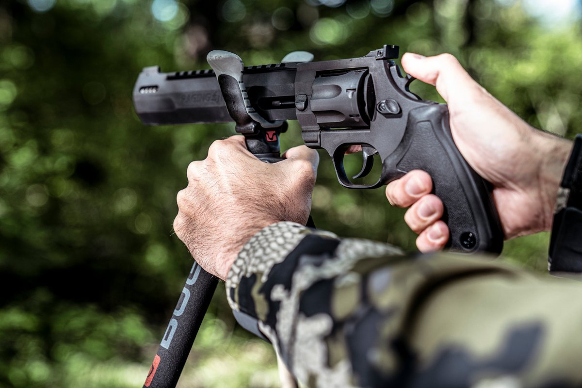 TaurusUSA's tweet image. Hunt smart, shoot steady. The BOG Havok tripod is now available at #ShopTaurus.

Learn more --&amp;gt; bit.ly/3NuBVgY