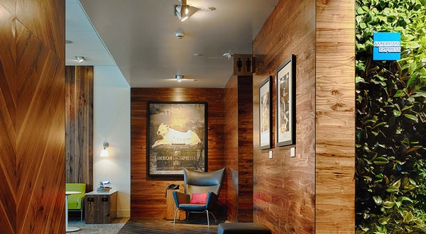 Radharox_99's tweet photo. Start your vacation before you even arrive. Receive unlimited complimentary Lounge access for you and 2 guests per visit with @CapitalOne Venture X. https://t.co/W7BNQawwTt https://t.co/5HpcGD6bre