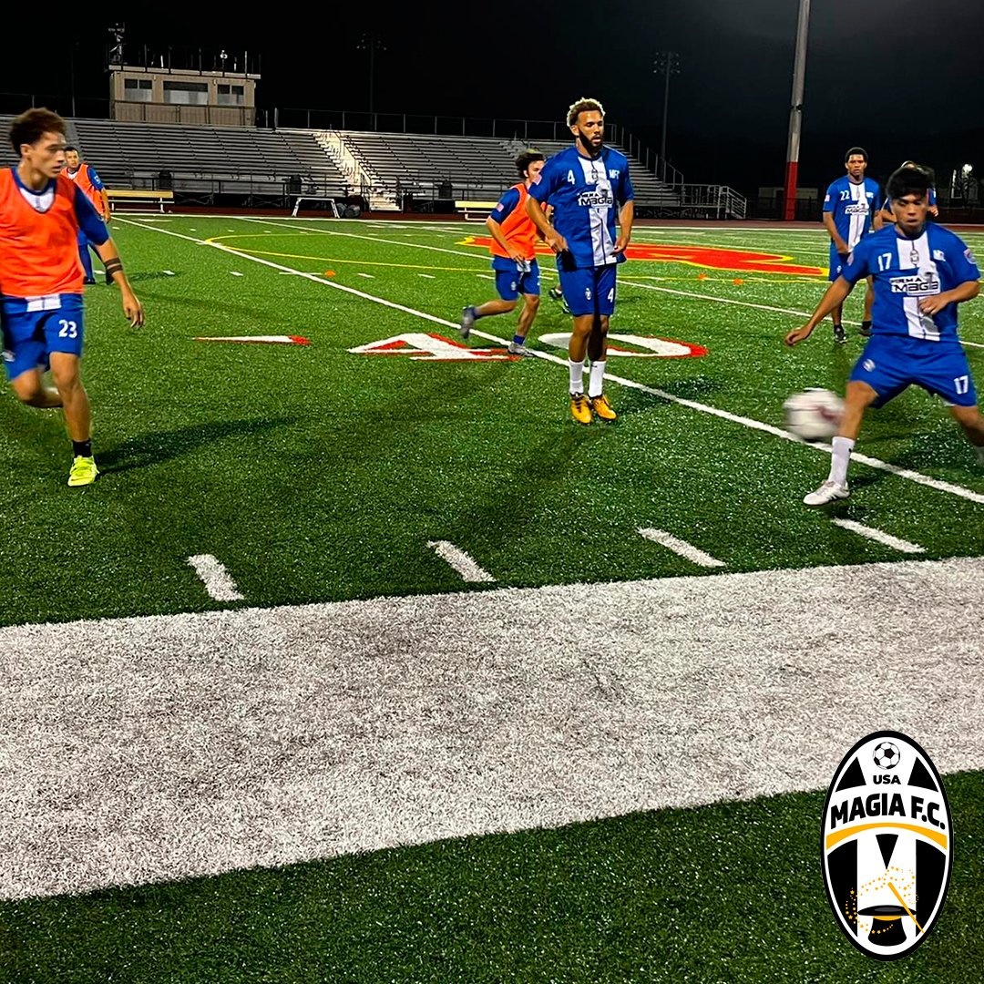 UsaMagia's tweet photo. ⚽🎩📷 We keep working! @NPSLSoccer 🎩⚽
🏠 Monsignor Pace Hight Shool - 15600 NW 32nd Ave. Miami, FL, 33054. 🎩⚽
#NPSL #NPSLSoccer #NPsLead #futbol #soccer #MiamiGardens #miami #MFCAcademy #EEUU #socceracademy #Tryouts #tryoutsmiami #cubausa #usacuba #cubamiami #miamicuba https://t.co/iQLFzr9FC0