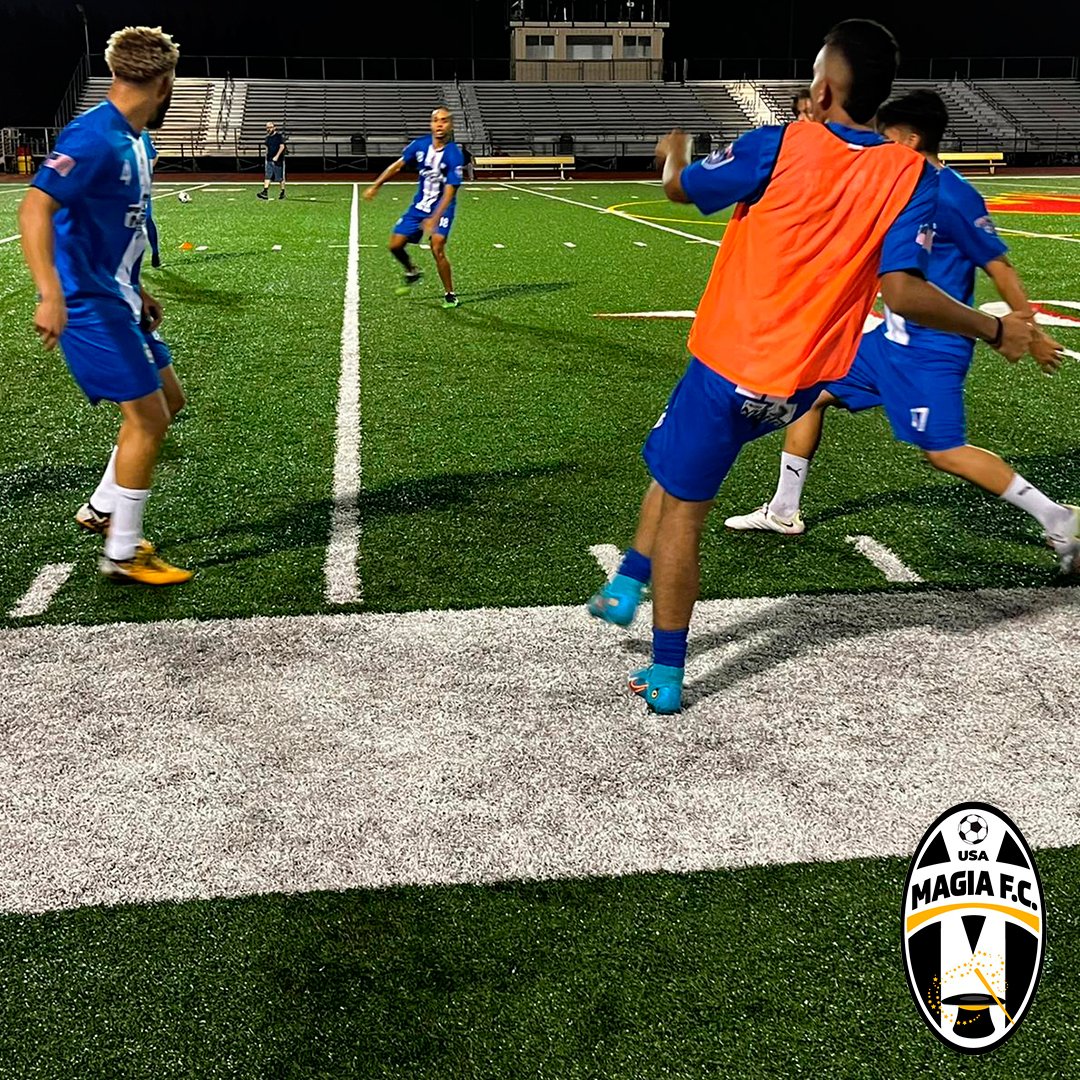 UsaMagia's tweet photo. ⚽🎩📷 We keep working! @NPSLSoccer 🎩⚽
🏠 Monsignor Pace Hight Shool - 15600 NW 32nd Ave. Miami, FL, 33054. 🎩⚽
#NPSL #NPSLSoccer #NPsLead #futbol #soccer #MiamiGardens #miami #MFCAcademy #EEUU #socceracademy #Tryouts #tryoutsmiami #cubausa #usacuba #cubamiami #miamicuba https://t.co/iQLFzr9FC0