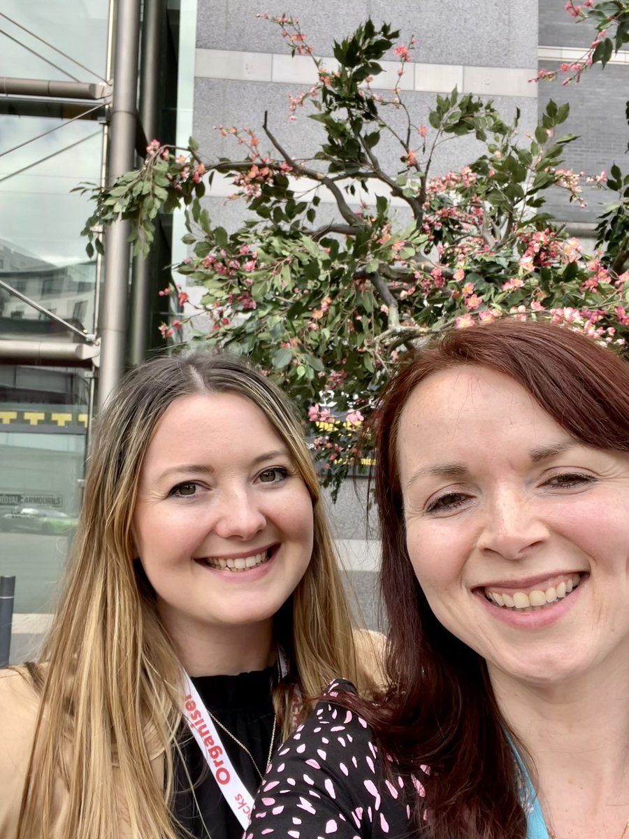 Amy Irving tweet media