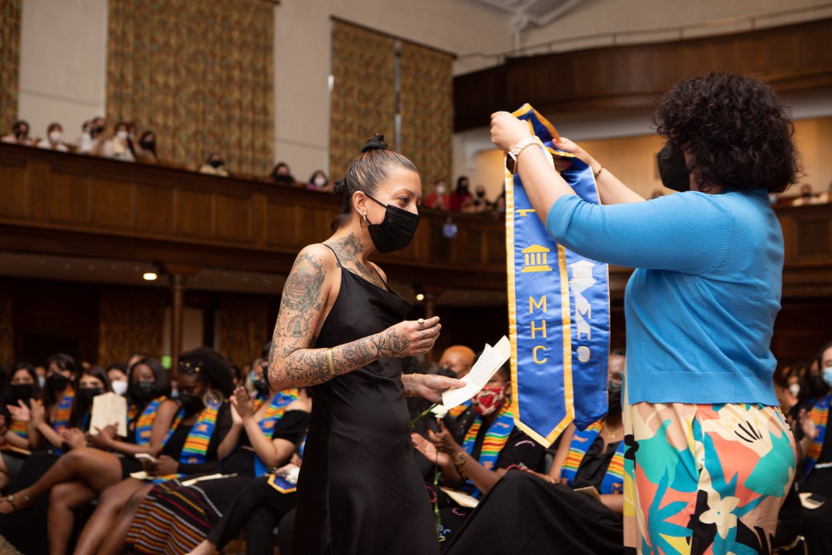 mtholyoke's tweet image. Senior Week '22 was one for the books! What was your favorite moment? Comment down below! #MHC2022 #ForeverShallBe
🎓💙🦁