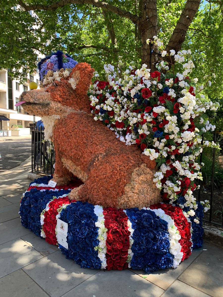 The floral art show is back, transforming the streets of Chelsea from the 23 – 28 May with breath-taking displays made of flowers 🌸🌼🌹

#london🇬🇧 #londonlife #chelseainbloom #chelseaflowershow #bestoflondon #worthvisiting